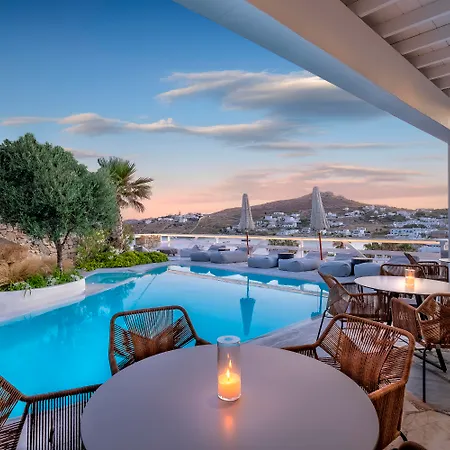 Deliades Hotell 4*