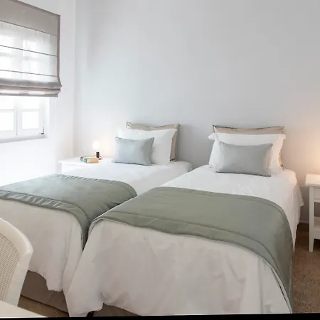 δηλιάδες 4* Ορνός